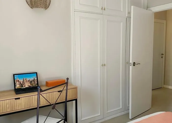 Marbellamar Golden Mile Luxury In The - Eaw Homes *