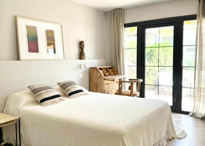 Marbellamar Golden Mile Luxury In The - Eaw Homes *